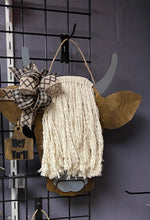 Load image into Gallery viewer, Highland Cow w/macramé &quot;hair&quot;
