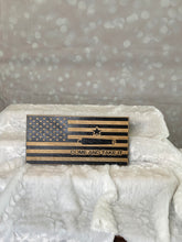 Load image into Gallery viewer, 6 x 12 Wooden Flag
